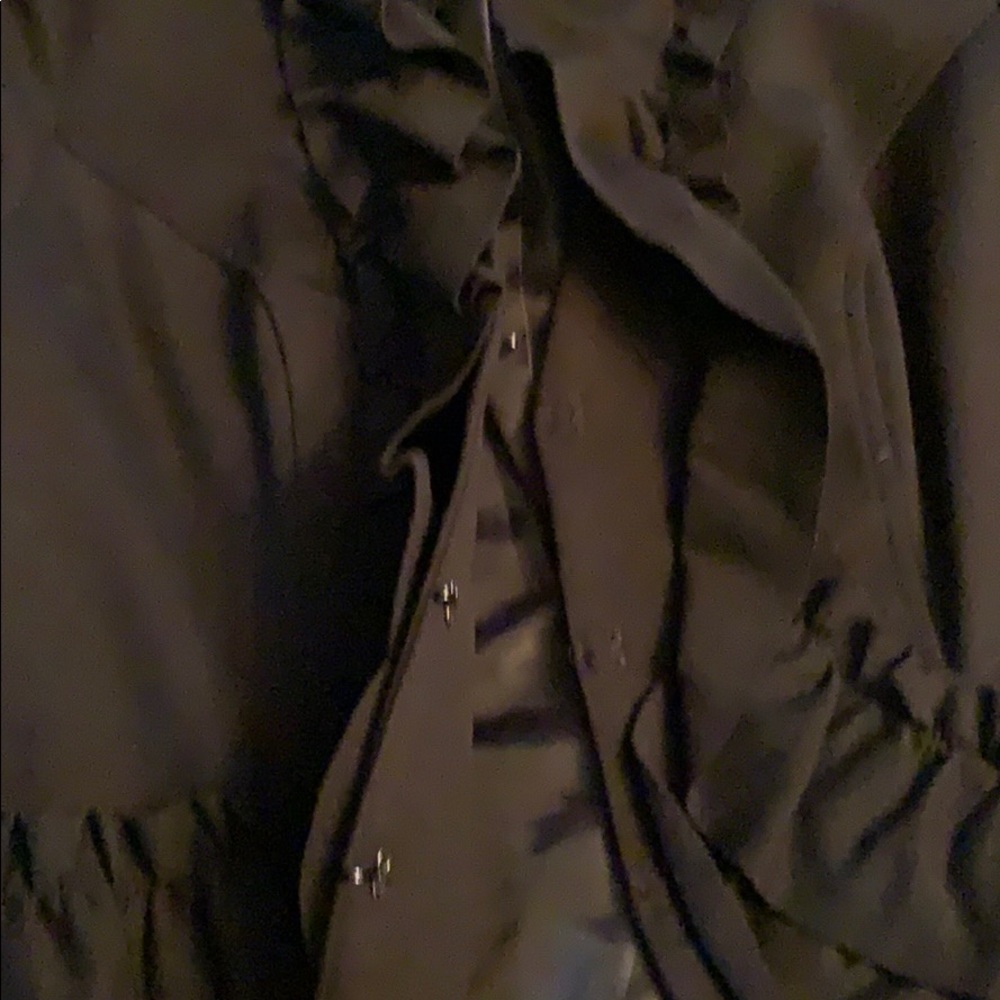 🖤Black Ruffle Blazer🖤 - Picture 3 of 8